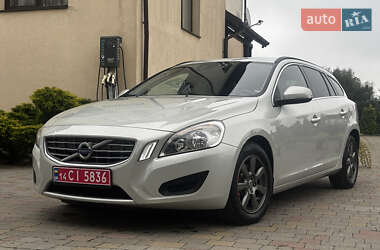 Volvo V60  2012