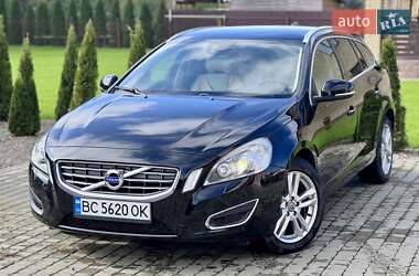 Volvo V60  2010