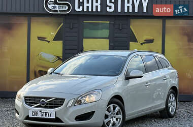 Volvo V60  2011