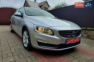 Volvo V60  2014