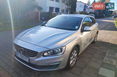 Volvo V60 2014