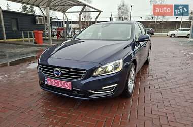 Volvo V60  2014