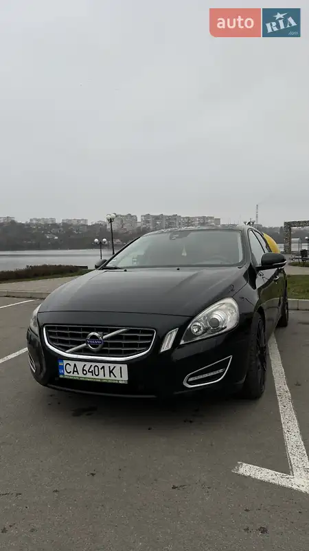 Volvo V60