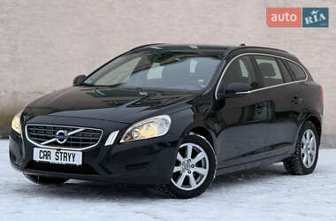 Volvo V60 2011