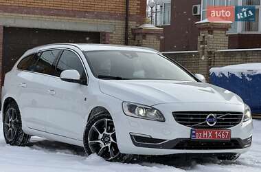 Volvo V60 2015
