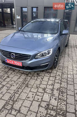 Volvo V60 2018