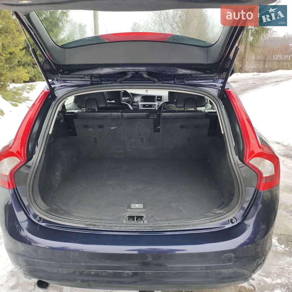 2015 Volvo V60 - мініатюра 5