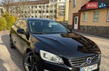 Volvo V60  2015