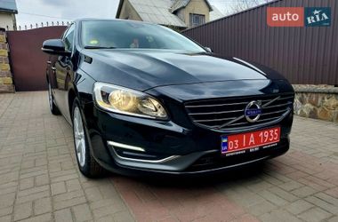 Volvo V60  2014