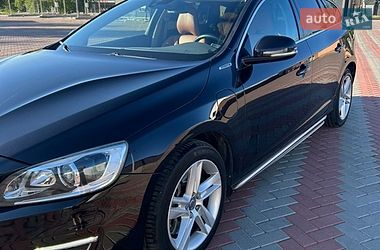 Volvo V60  2013