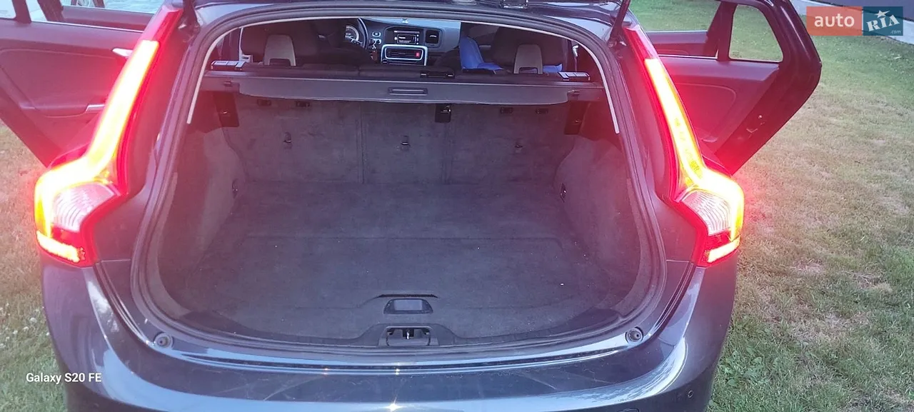 2011 Volvo V60 - мініатюра 3
