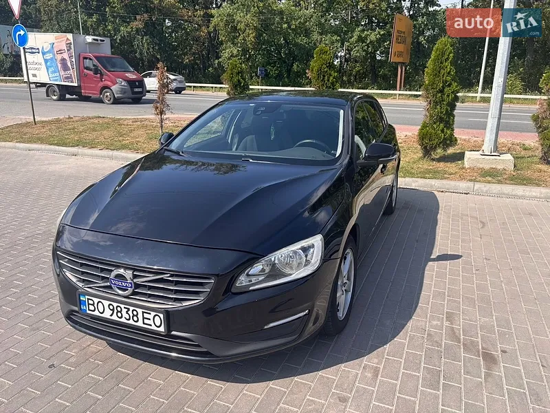 Volvo V60 2015
