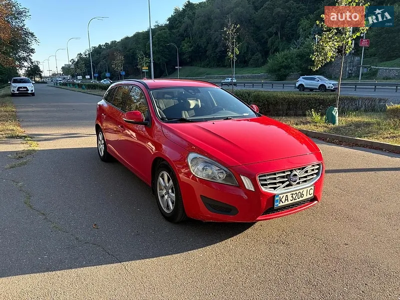 Volvo V60