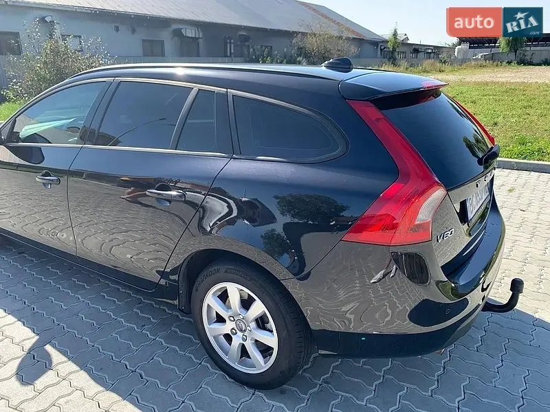 Volvo V60 2011
