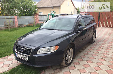 Volvo V70  2009