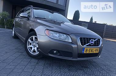 Volvo V70 sips 2009