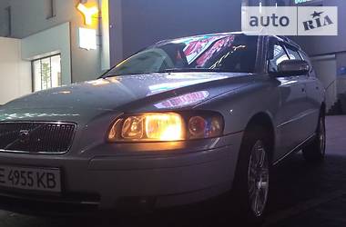 Volvo V70  2006