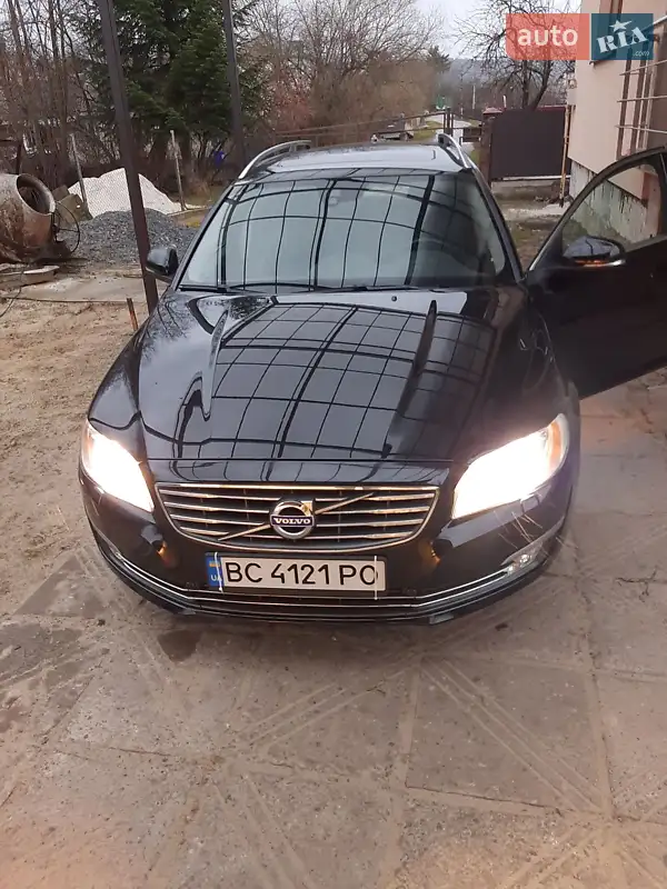 Volvo V70 2016