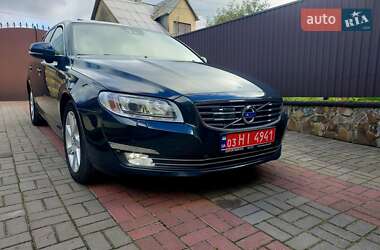 Volvo V70  2015