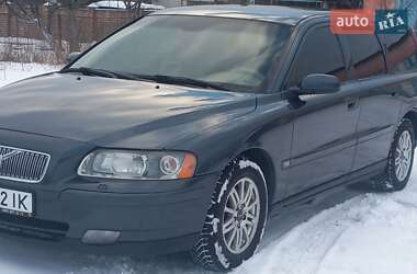 Volvo V70  2005