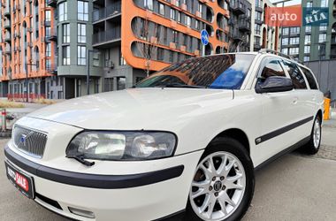 Volvo V70  2002