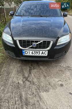 Volvo V70  2008
