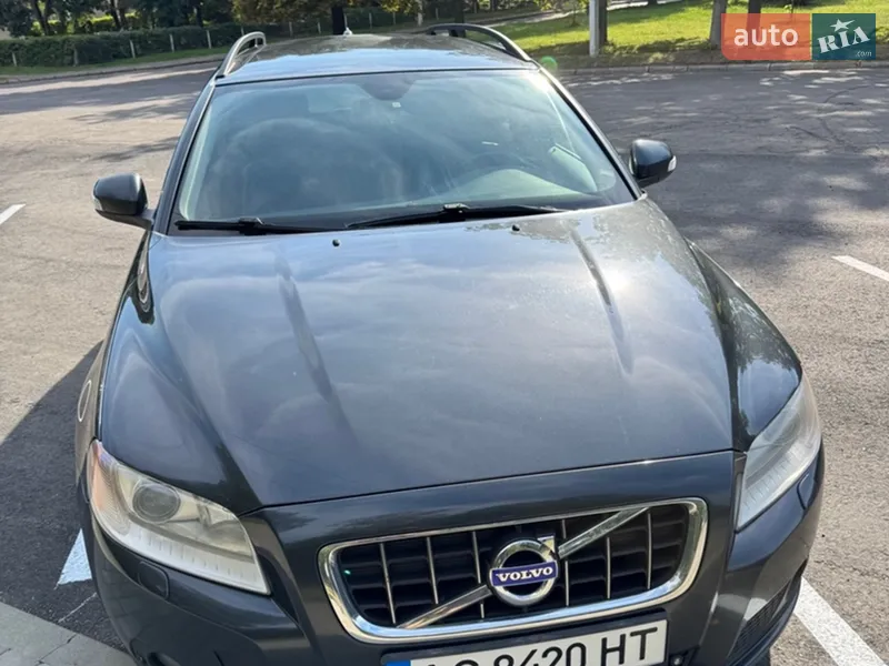 Volvo V70 2010