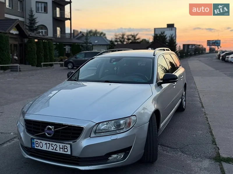 Volvo V70 2016