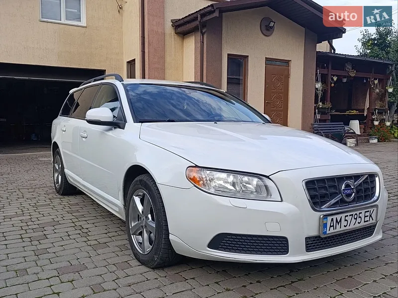 Volvo V70 2012