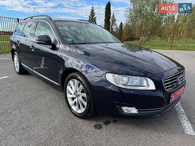 Volvo V70 2015