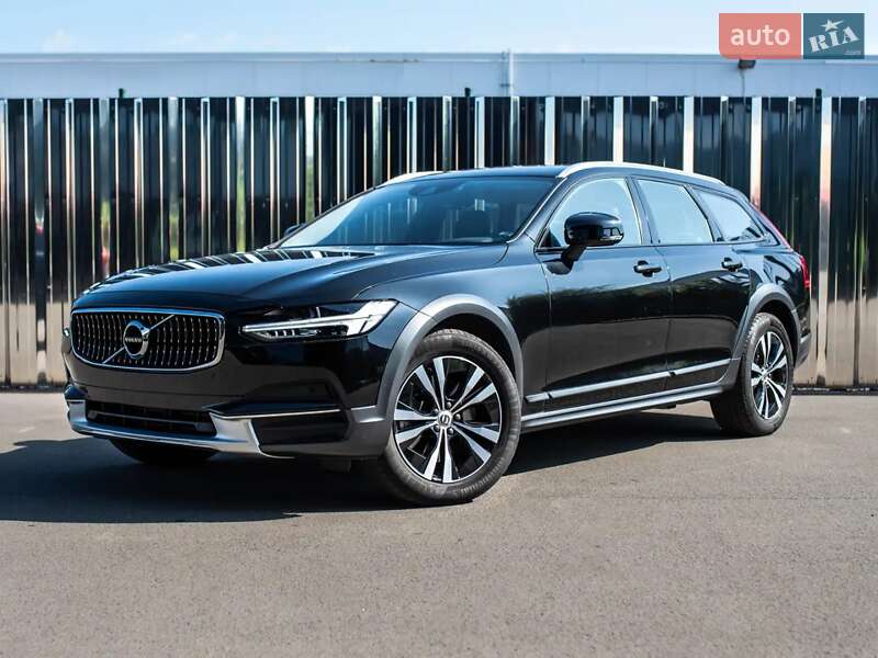Volvo V90 Cross Country