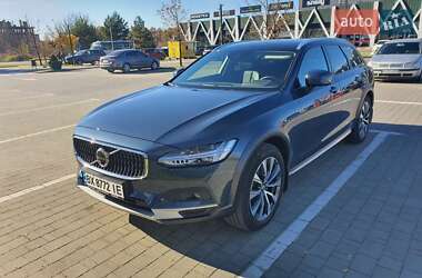 Volvo V90 Cross Country 2020