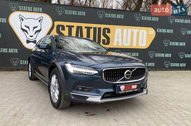 Volvo V90 Cross Country  2020