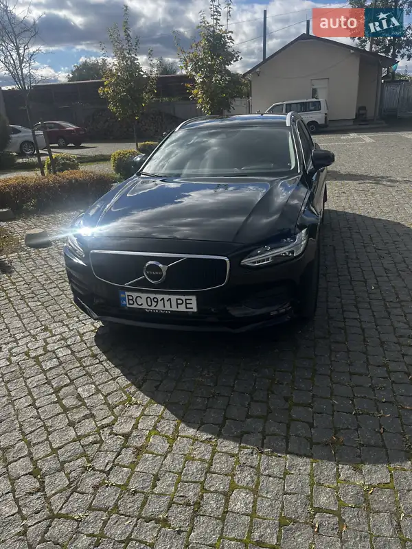Volvo V90 2017