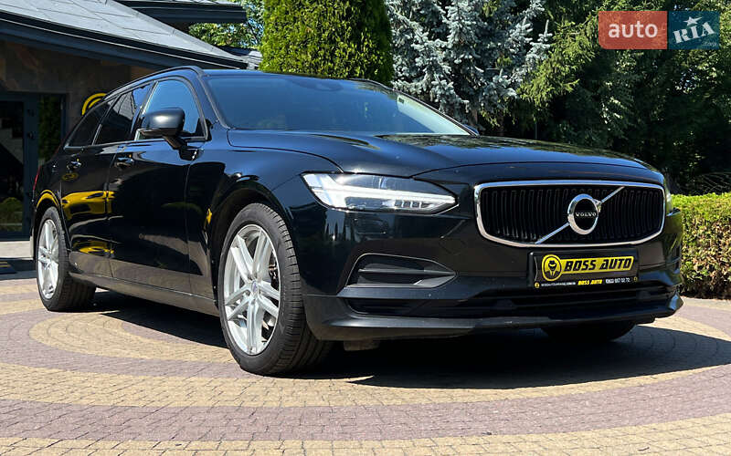 Універсал Volvo V90