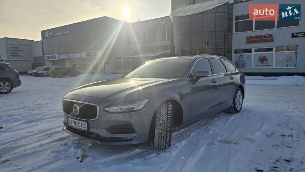 2017 Volvo V90 - фото 1