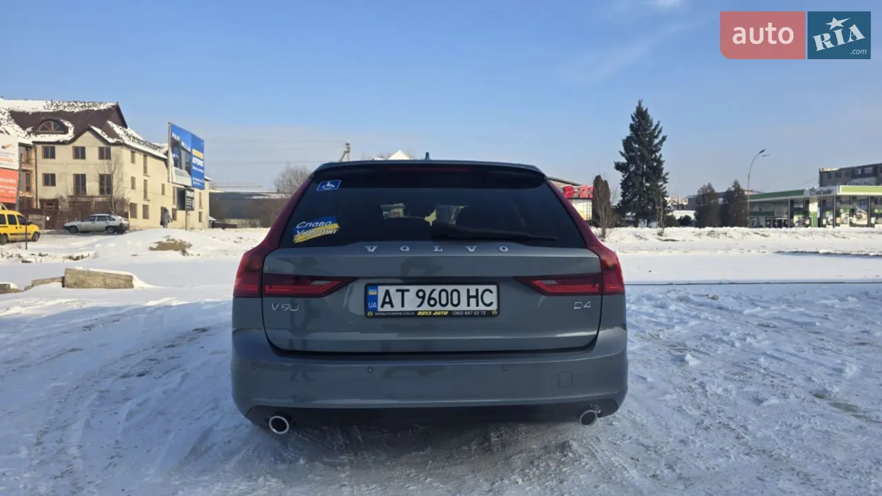 2017 Volvo V90 - мініатюра 4