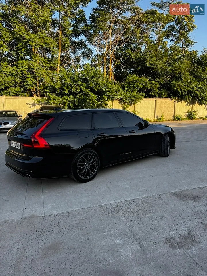2017 Volvo V90 - мініатюра 4