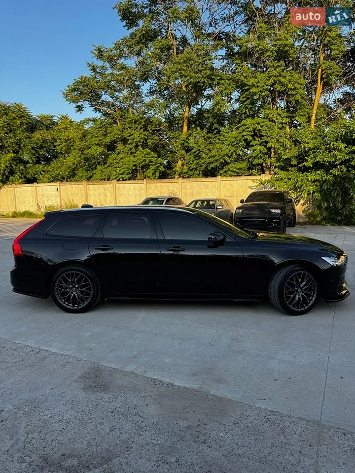 2017 Volvo V90 - мініатюра 3