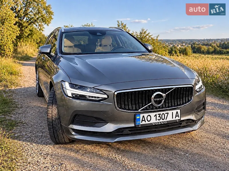 Volvo V90 2017