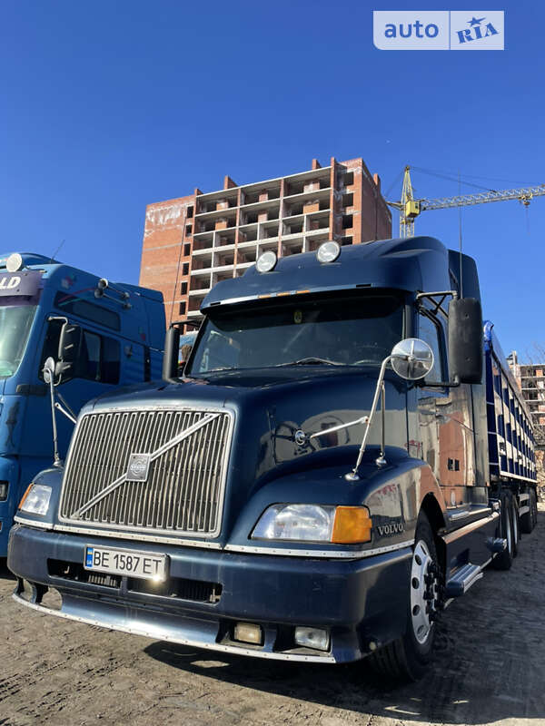 Грузовики Volvo VNL 670