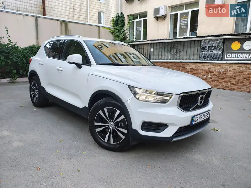 Volvo XC40 2019