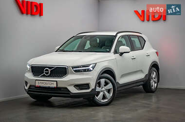 Volvo XC40  2019