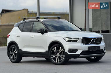 Volvo XC40  2018