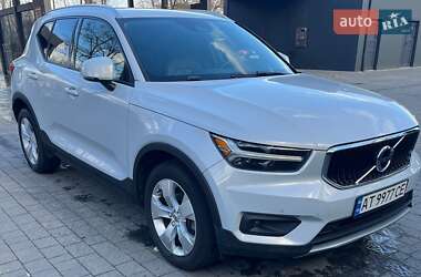 Volvo XC40  2020