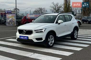 Volvo XC40  2018