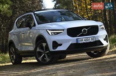 Volvo XC40 2024