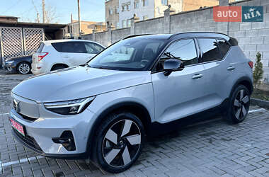 Volvo XC40 2024