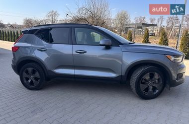 Volvo XC40  2018