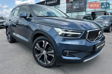Volvo XC40  2019